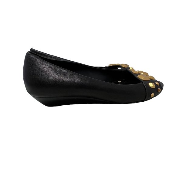 BCBGMaxAzria Studded Peep Toe Wedge Sandal Womens 6 Black Leather Boho - Picture 2 of 7